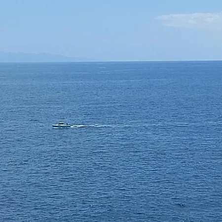 Lägenhet Olas Atico Penhouse With Terrace And Sea View, 2 Bedrooms La Caleta (Tenerife)