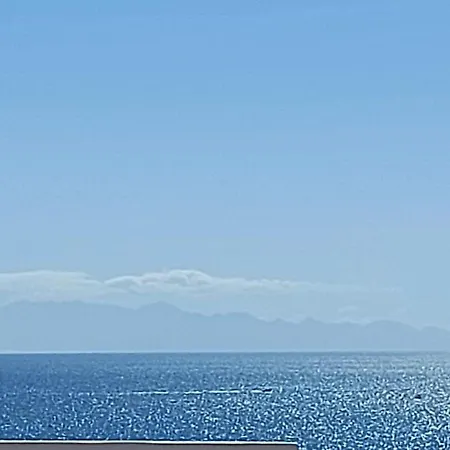 Lägenhet Olas Atico Penhouse With Terrace And Sea View, 2 Bedrooms La Caleta (Tenerife)