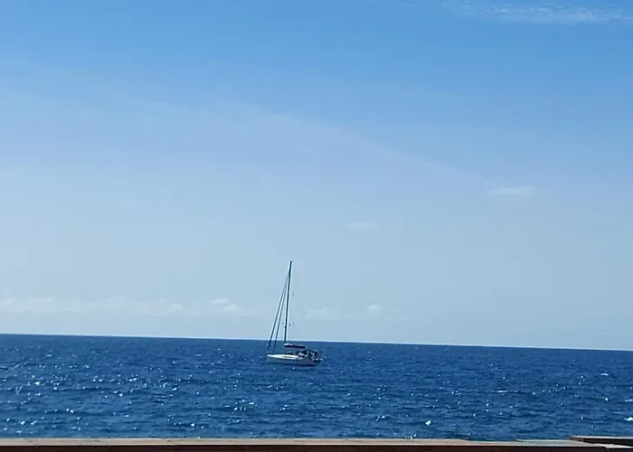 Olas Atico Penhouse With Terrace And Sea View, 2 Bedrooms *