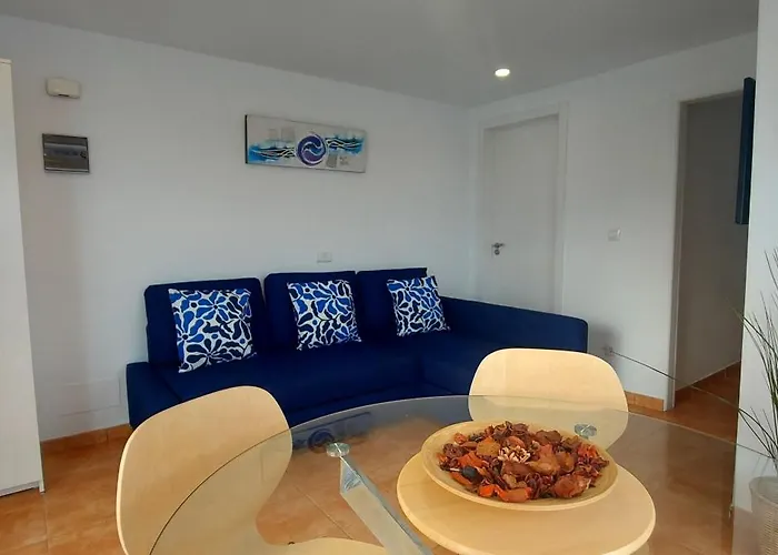 Апартаменты Olas Atico Penhouse With Terrace And Sea View, 2 Bedrooms *